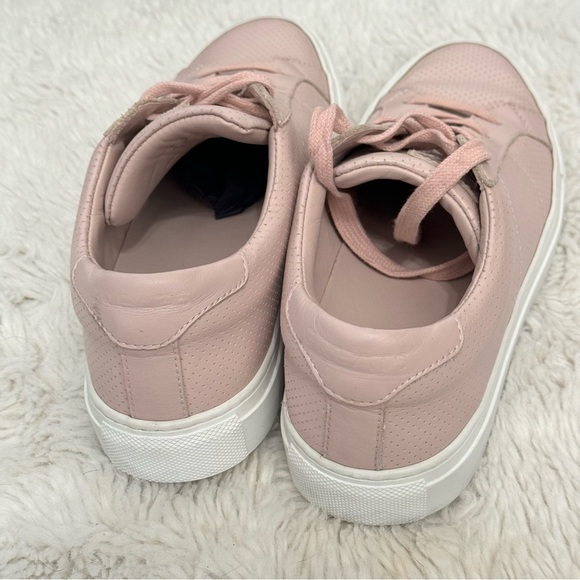 GREATS The Royale Sneaker, Women’s, Blush, 7.5 - Picture 5 of 8